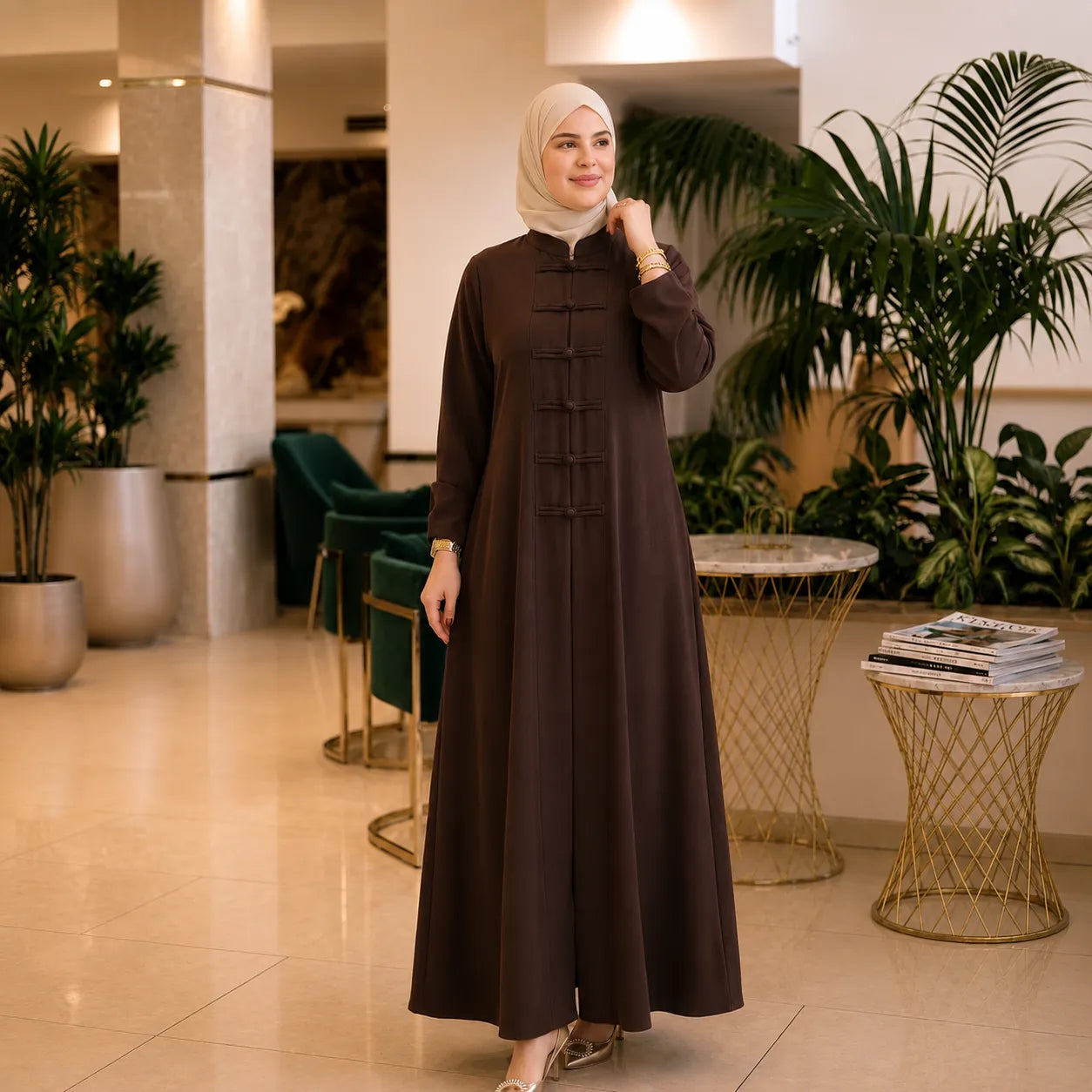 ‏ ‏عباية أنيقة بتفاصيل فاخرة REF123